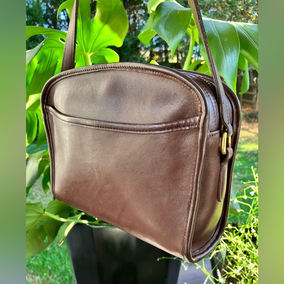 Coach Handbags - Vintage COACH Brown #9087 Metropolis Leather Bag